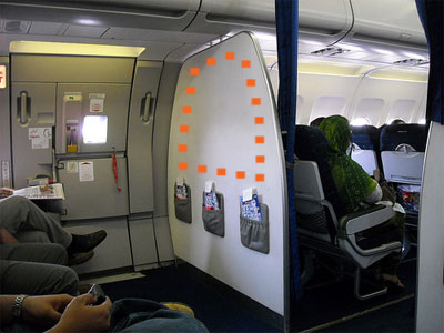 Bulkhead walls